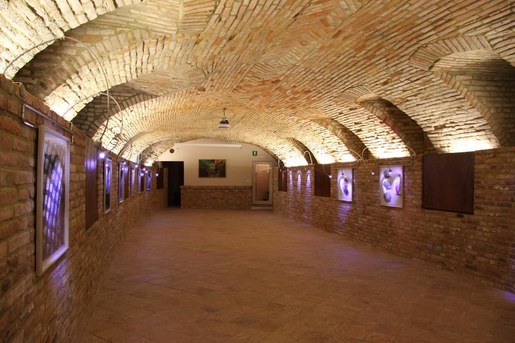 Locanda Dell'Arte Solonghello Luaran gambar